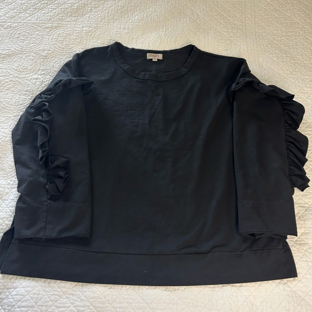 Gigio - Boutique Black Long Sleeve Top with Ruffles down the Sleeves. Size XL.